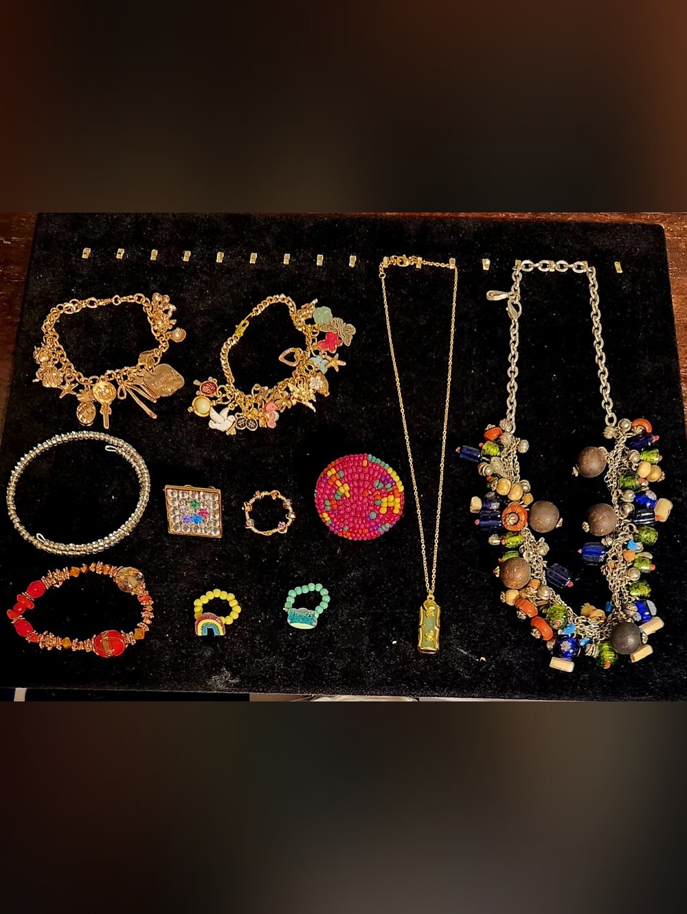 Mixed Jewelry Lot.